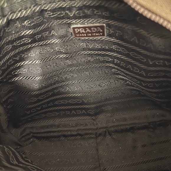 Authentic Prada Pouch in Red Leather and Canvas - Picture 9 of 10